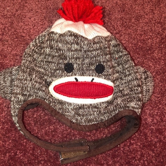 Baby Monkey 🐒 Hat - Picture 1 of 3
